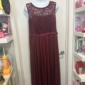 David's Bridal Burgundy Lace Dress